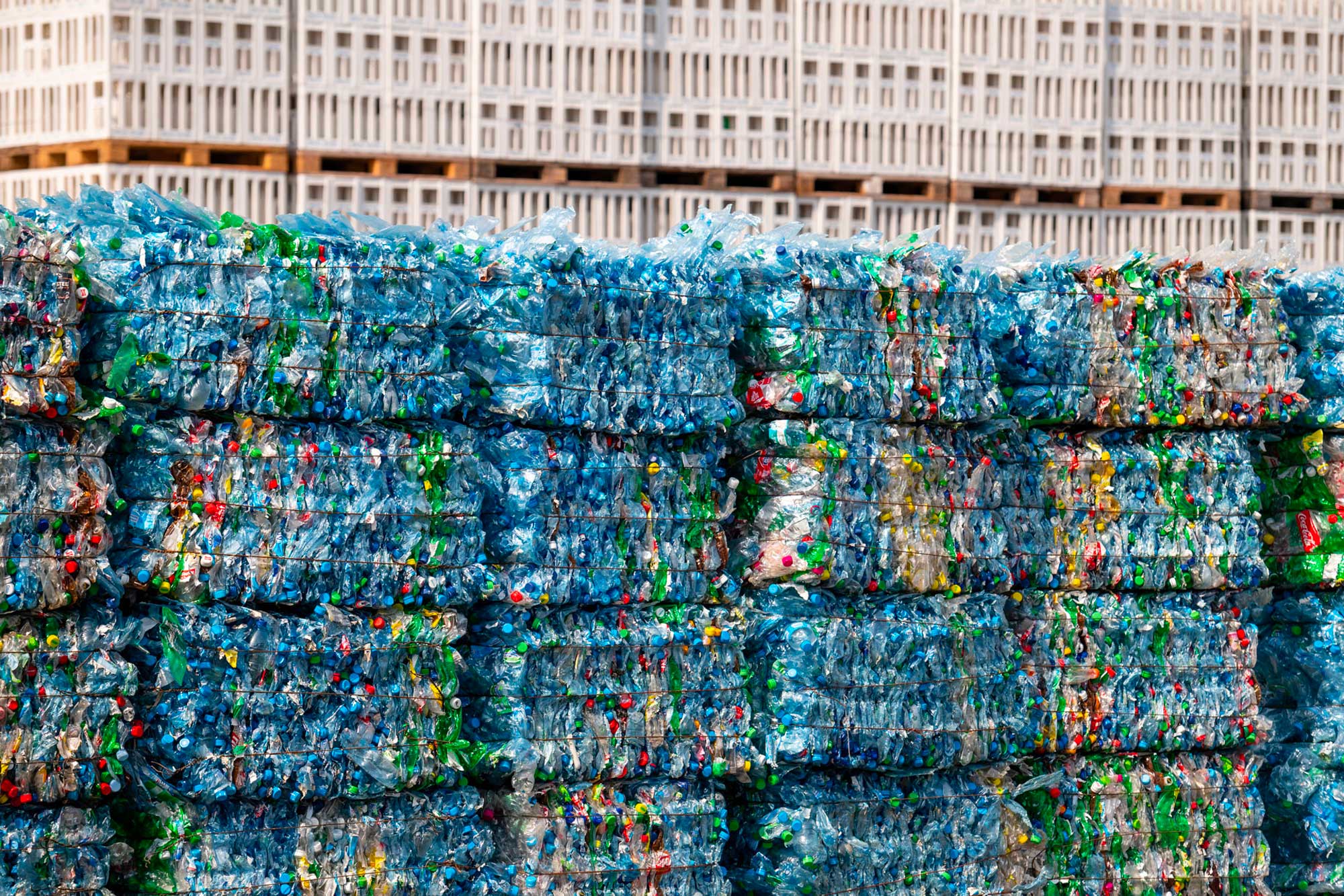 HENNIEZ - Comment animer un des systèmes les plus élaborés de recyclage de rpet sur le marché suisse